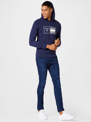 Superdry Sport sweatshirt i blå