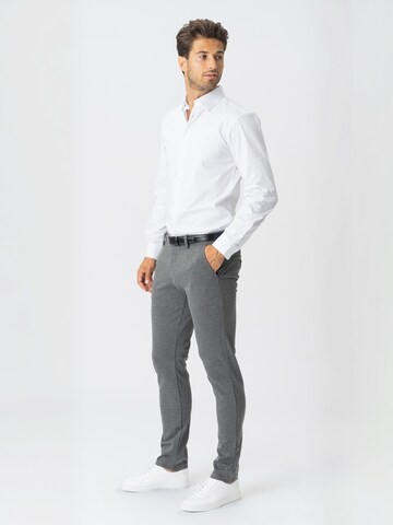 TEESHOPPEN Regular Trousers ' Performance ' in Grey: front