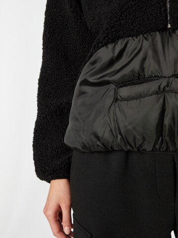 LTB Between-Season Jacket 'Toyafa' in Black