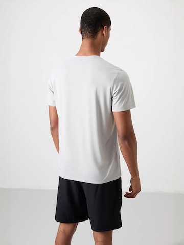 Tommy Life Functioneel shirt in Grijs