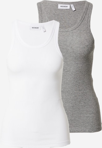 WEEKDAY Top in Grey: front