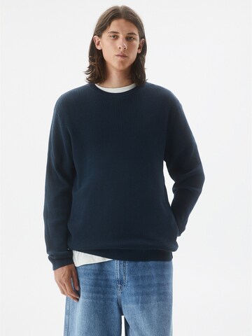 Pull&Bear Sweatshirt in Blau: predná strana