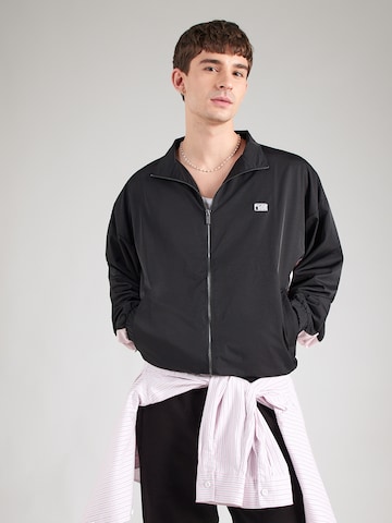 juoda Pegador Demisezoninė striukė 'Stow': priekis