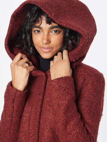 ONLY Between-Seasons Coat in Red