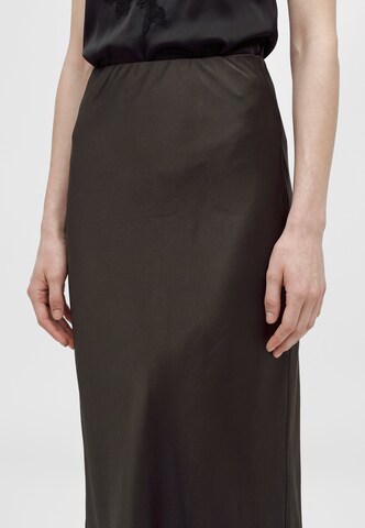 Vero Moda Tall Skirt 'VMMERLE' in Brown: front