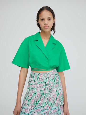 EDITED - Blusa 'Ira' en verde: frente