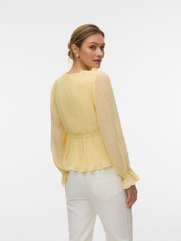 VERO MODA Blouse 'VMDora' in Yellow