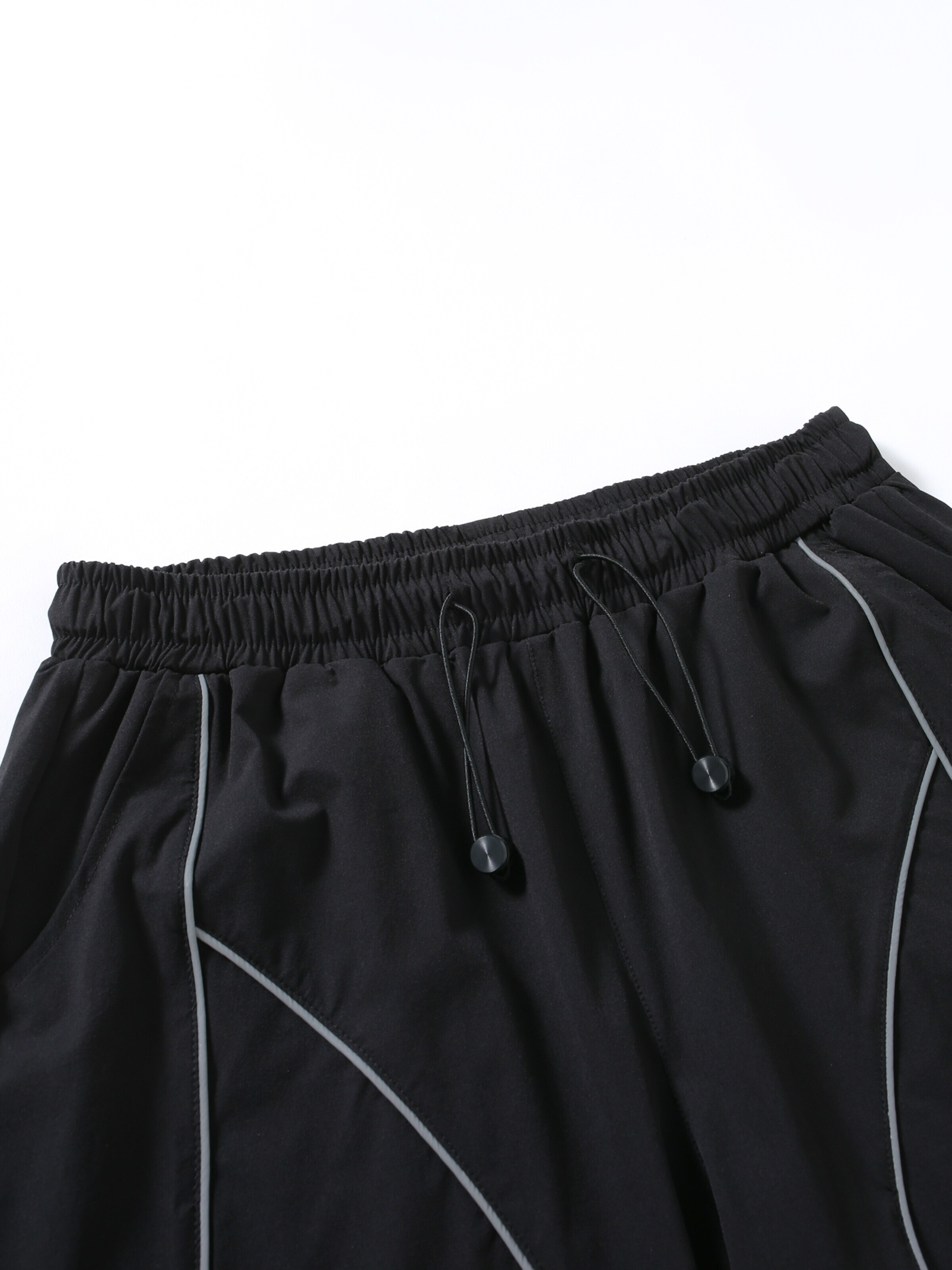 YOUTHUP Loose fit Workout Pants 'Leuchtfeuer' in Black