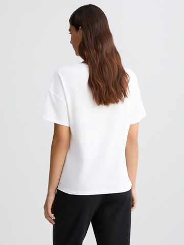 Tricou de la Liu Jo pe alb