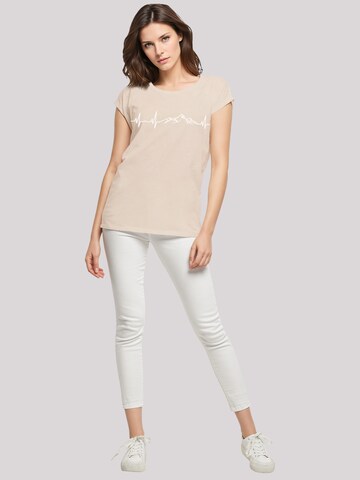 F4NT4STIC T-Shirt 'Mountain Heartbeat' in Beige