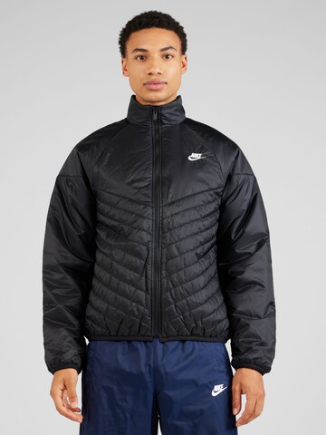 Veste mi-saison Nike Sportswear en noir : devant