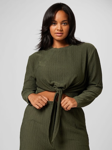 Tricou 'Ina' de la Guido Maria Kretschmer Curvy pe verde: față