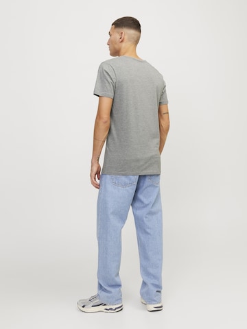 Maglietta di JACK & JONES in grigio