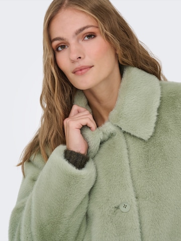 Veste mi-saison 'ONLMEAGAN' ONLY en vert