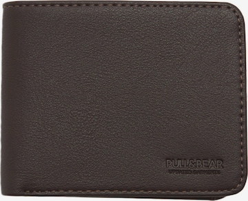 Pull&Bear Wallet in Brown: front