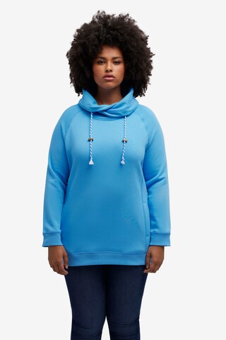 Ulla Popken Sweatshirt in Blauw: voorkant