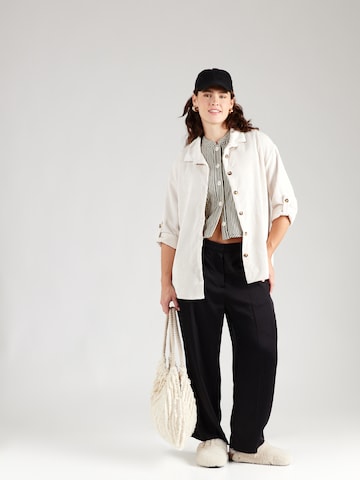 Z-One - Blusa 'Ro44bina' en beige
