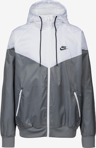 Nike Sportswear Between-season jacket in White: front