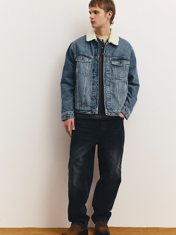 Pull&Bear Tussenjas in Blauw