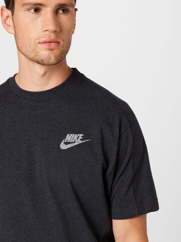 Nike Sportswear Shirt in Black