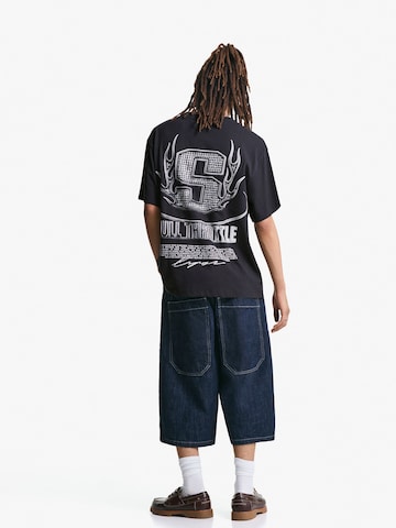 T-Shirt Bershka en noir