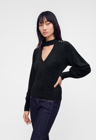 Pulover 'LS CHOCKER JAYCEE SWTR' de la GUESS pe negru