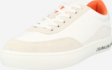 Calvin Klein Jeans Sneakers in White: front