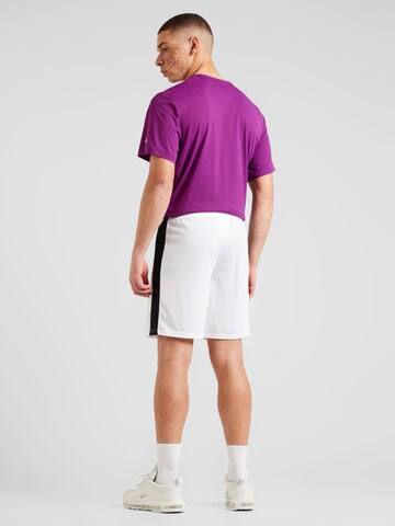 Regular Pantalon de sport 'Academy23' NIKE en blanc