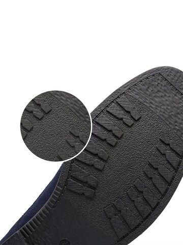 Scarpa stringata di Bruno Marc in blu