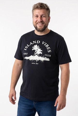 Men Plus Shirt in Mixed colours: front