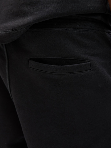 Pull&Bear Широка кройка Панталон в черно