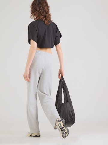 Regular Pantaloni sport 'Rival' de la UNDER ARMOUR pe gri