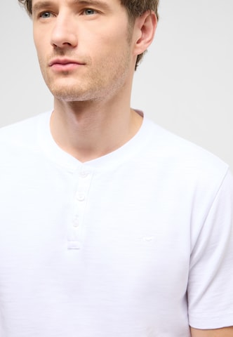 MUSTANG T-Shirt 'Style Acton' in Weiß