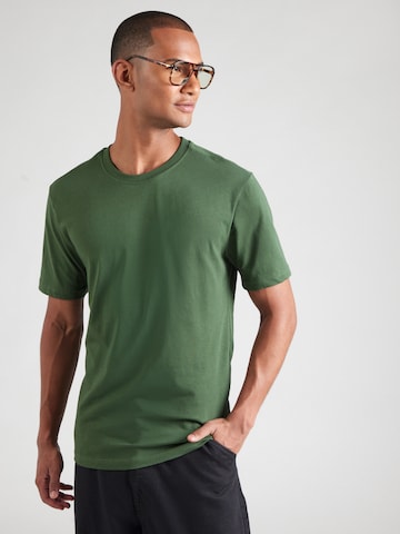 T-Shirt Trendyol en gris : devant