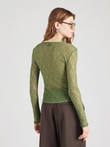 Aware Shirt 'AWTESSY' in Green