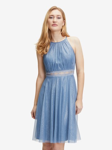 Robe de cocktail Vera Mont en bleu : devant