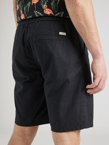 BLEND Regular Shorts in Schwarz