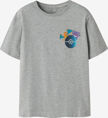 NAME IT - Camiseta 'NKMMATH POKEMON' en gris: frente