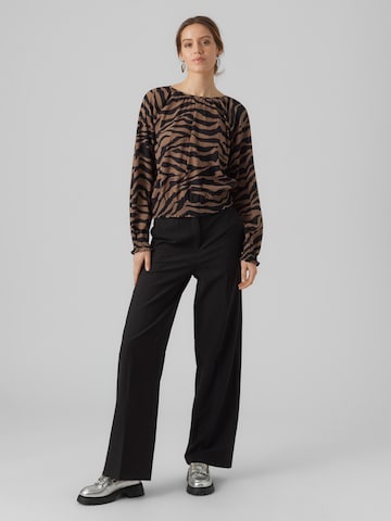 VERO MODA Blouse 'SHILAH NAJA' in Bruin