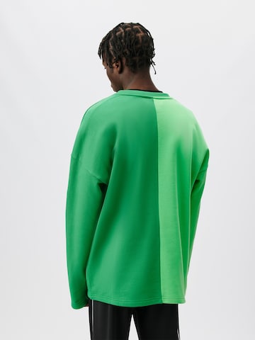 Sweat-shirt 'Kai' ABOUT YOU x Kingsley Coman en vert