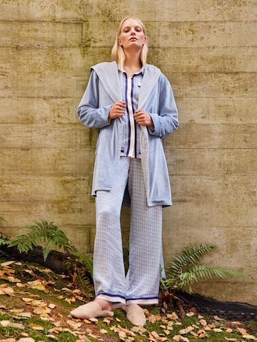 Gisela - Pijama en azul