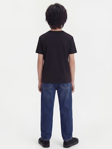 Tricou de la Calvin Klein Jeans pe negru