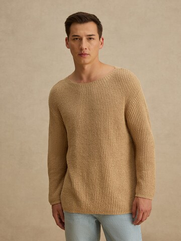 DAN FOX APPAREL Свитер 'Marcel' в Бежевый: спереди