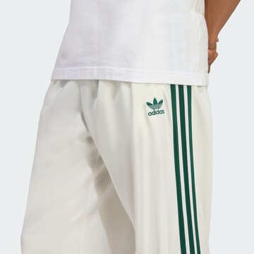 Regular Pantalon de sport 'Adicolor Classics Firebird' ADIDAS ORIGINALS en blanc