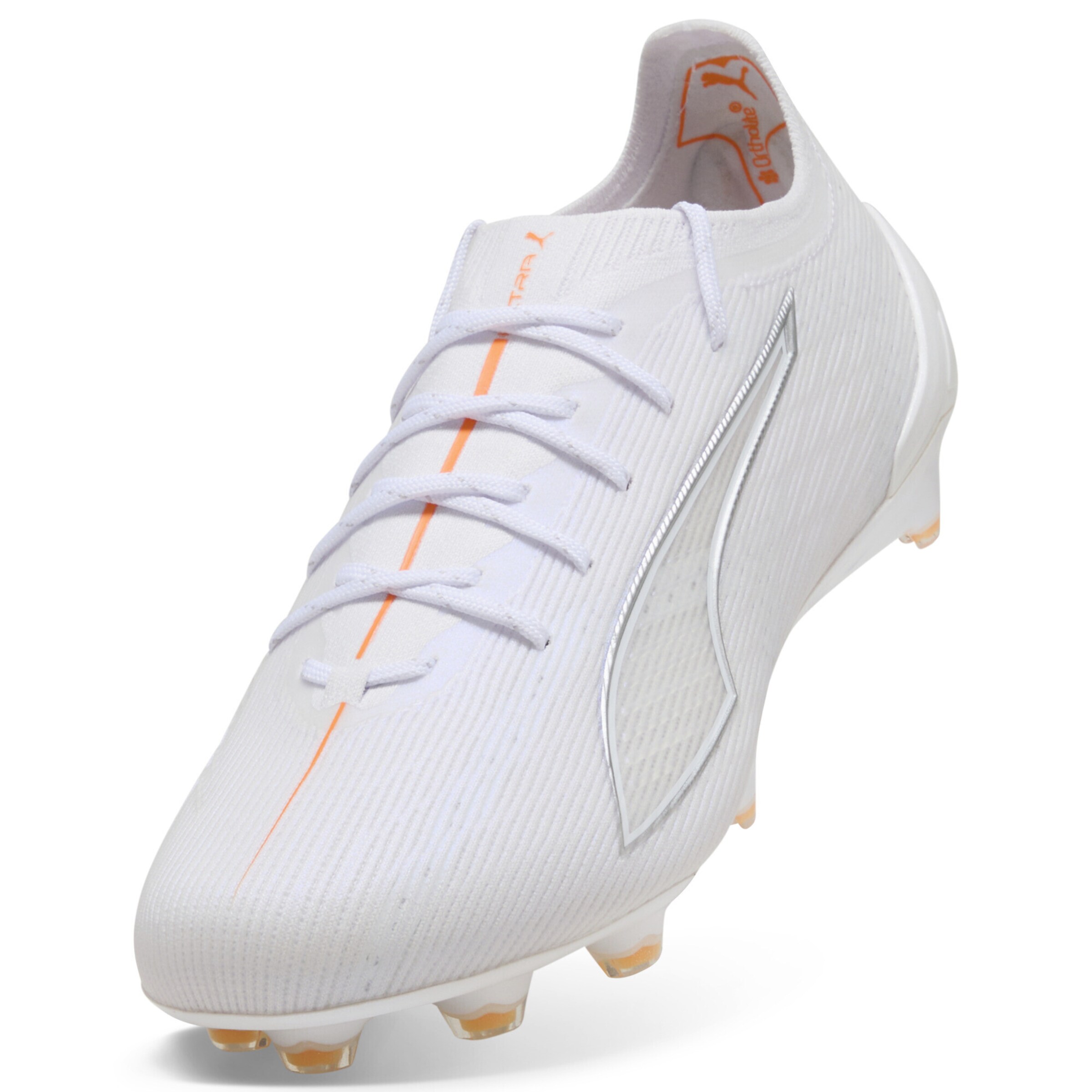 Chaussure de foot 'Ultra 6 Ultimate' PUMA en blanc