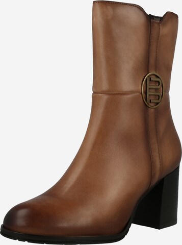 Bottines TT. BAGATT en marron : devant