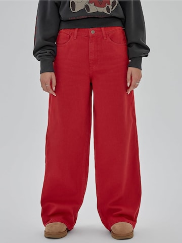 GUESS Wide Leg Jeans in Rot: predná strana