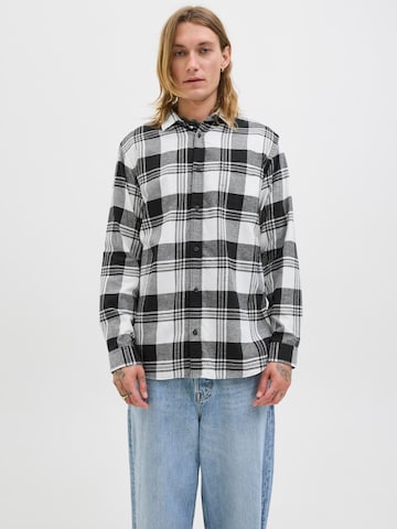 Coupe regular Chemise 'JJJames' JACK & JONES en blanc : devant