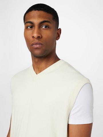 BURTON MENSWEAR LONDON Spencer in Beige