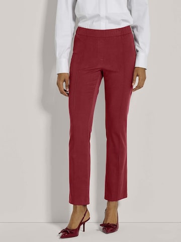 MADELEINE Slimfit Jeggings in Rood: voorkant